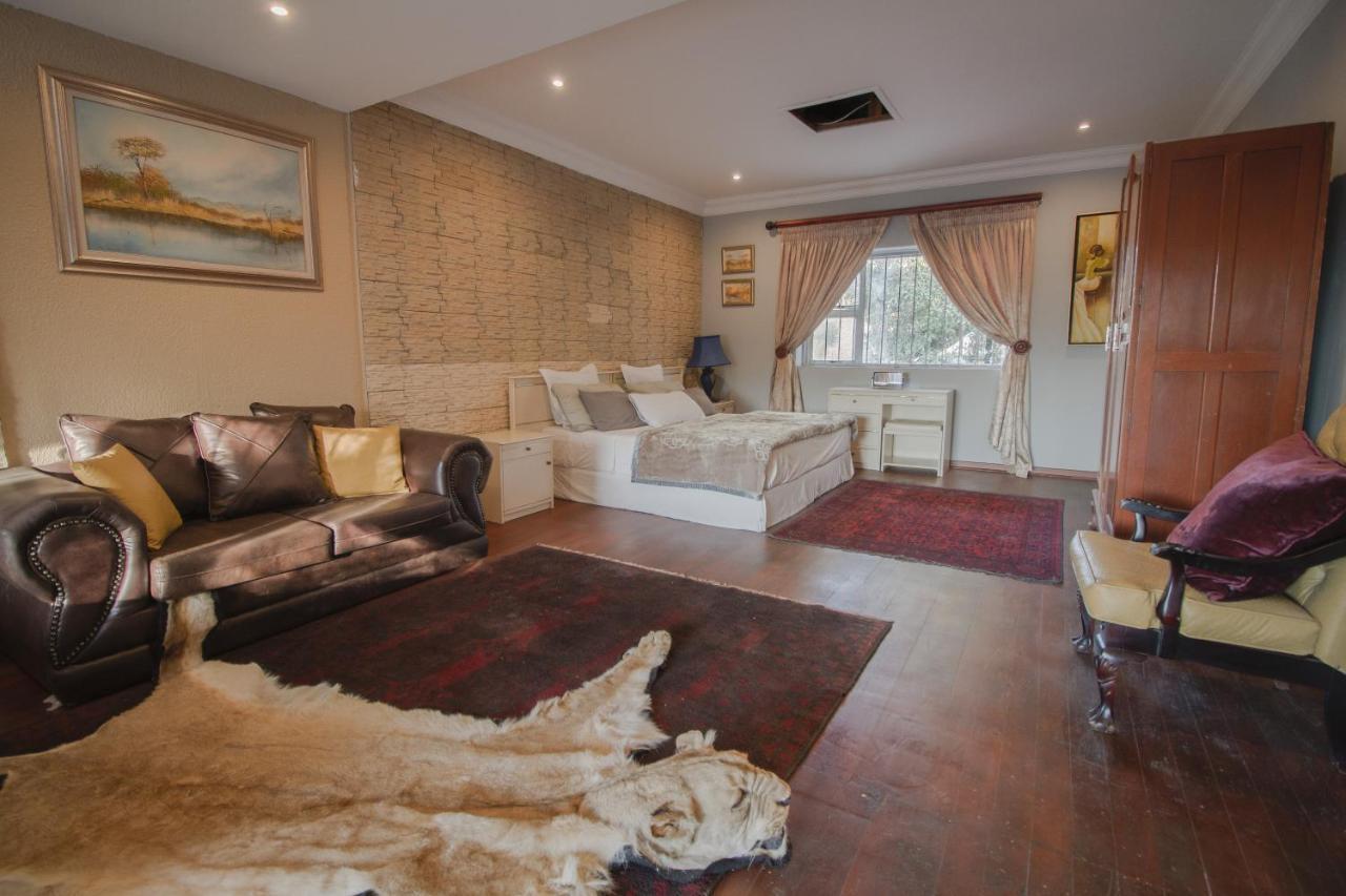 The Afropolitan Villa Johannesburg Exterior photo