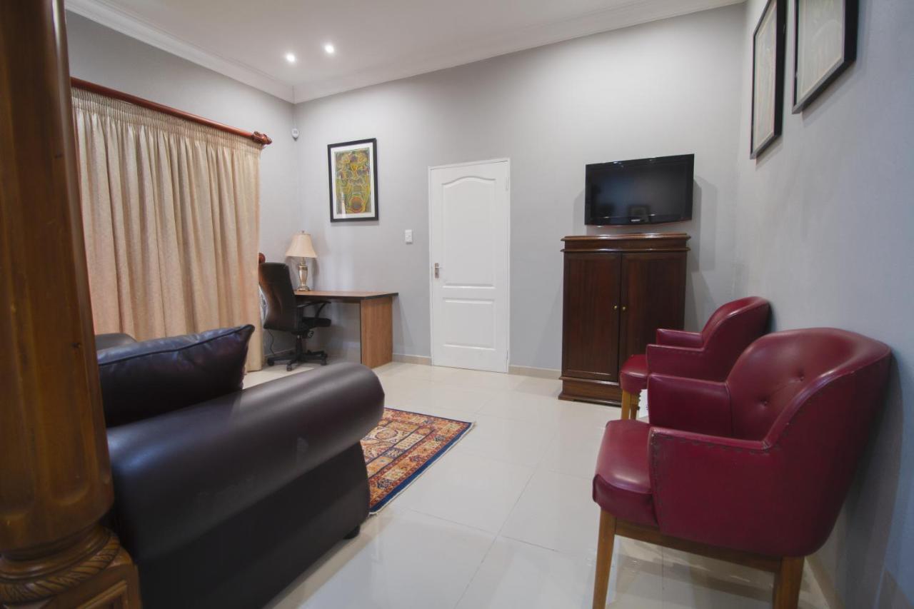 The Afropolitan Villa Johannesburg Exterior photo